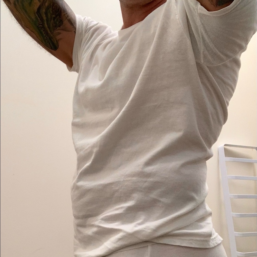 Medium Hanes crew-neck t-shirt